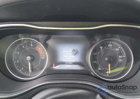 2019 Jeep Cherokee Limited 4X4 z USA, uszkodzony, nr VIN 1C4PJMDNXKD211856